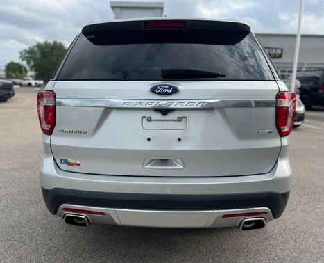 Ingot Silver Metallic 2017 Ford Explorer sport
