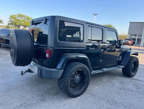 2011 Jeep Wrangler Unlimited Sahara