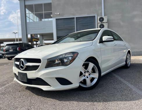 2016 Mercedes-Benz CLA-Class Base