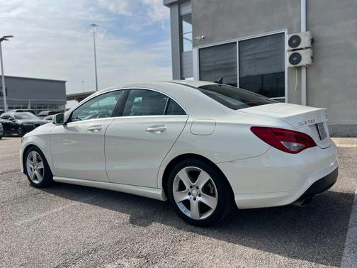 2016 Mercedes-Benz CLA-Class Base