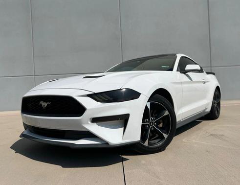 2018 Ford Mustang EcoBoost