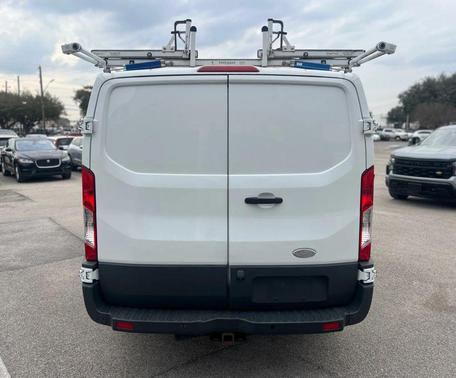 2015 Ford Transit-250 Base