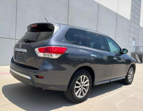 2014 Nissan Pathfinder S