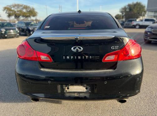 2013 INFINITI G37 Journey