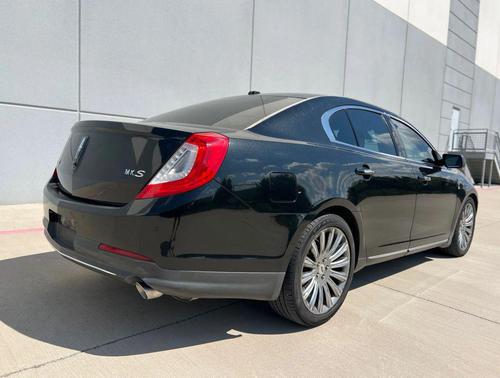 2013 Lincoln MKS Base