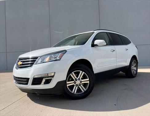 2017 Chevrolet Traverse 2LT