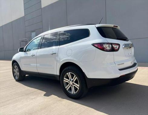 2017 Chevrolet Traverse 2LT