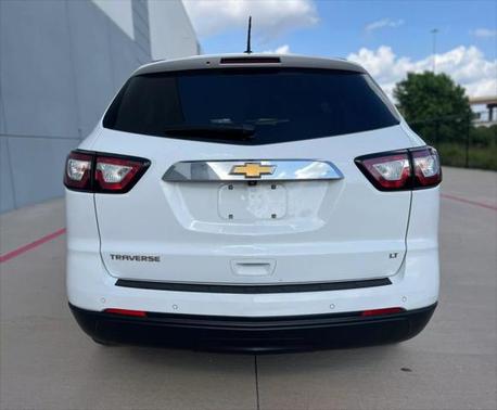 2017 Chevrolet Traverse 2LT