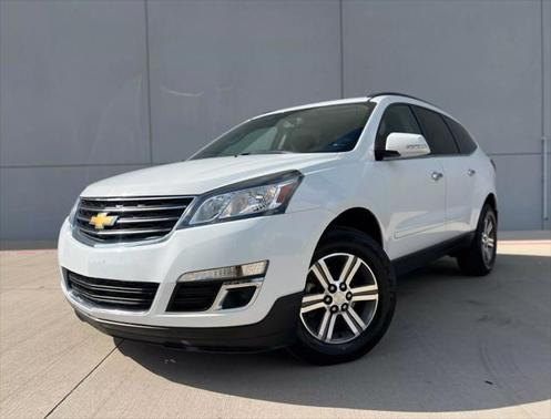 2017 Chevrolet Traverse 2LT
