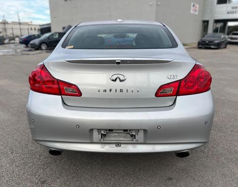 2010 INFINITI G37 Journey