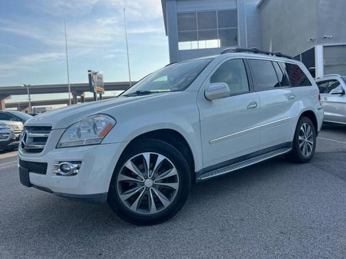 Arctic White 2009 Mercedes-Benz GL-Class 4MATIC