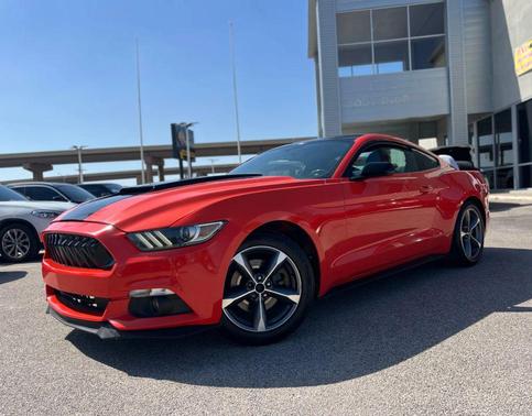 2016 Ford Mustang V6