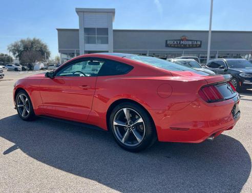 2016 Ford Mustang V6