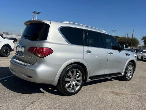 2012 INFINITI QX56 Base