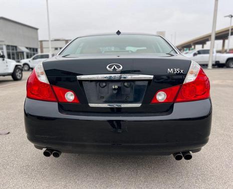 2006 INFINITI M35x Base