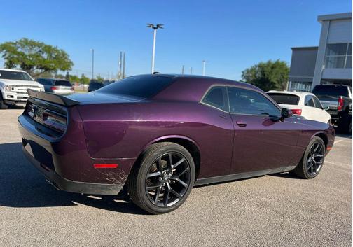 Hellraisin 2021 Dodge Challenger SXT