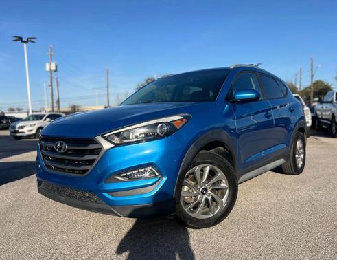 2018 Hyundai TUCSON SEL