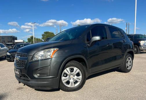 Cyber Gray Metallic 2016 Chevrolet Trax LS