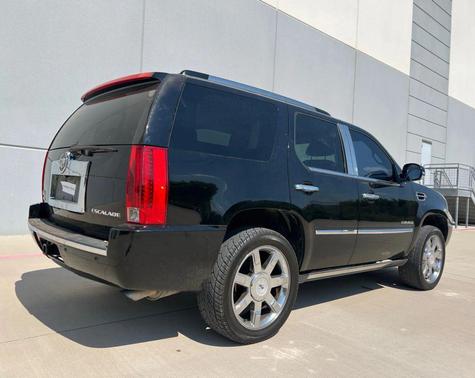 2011 Cadillac Escalade Premium