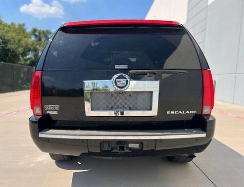 2011 Cadillac Escalade Premium