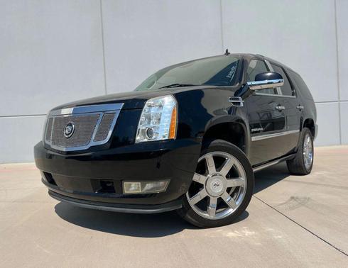 2011 Cadillac Escalade Premium