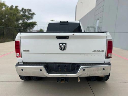 2015 RAM 3500 Laramie