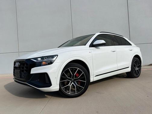 2021 Audi Q8 55 Premium Plus