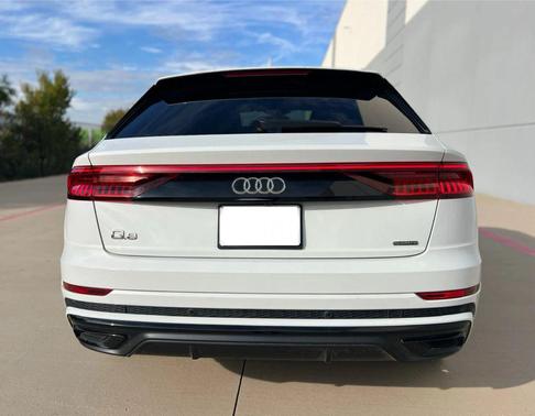 2021 Audi Q8 55 Premium Plus