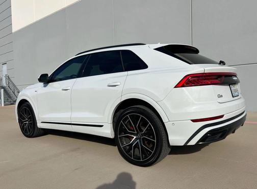 2021 Audi Q8 55 Premium Plus