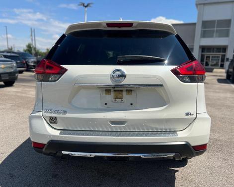 2017 Nissan Rogue SL