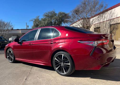 2018 Toyota Camry SE
