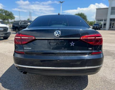 2017 Volkswagen Passat 1.8T S