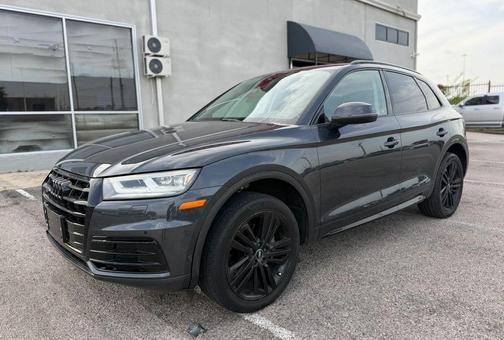 Gray 2018 Audi Q5 2.0T Tech Premium