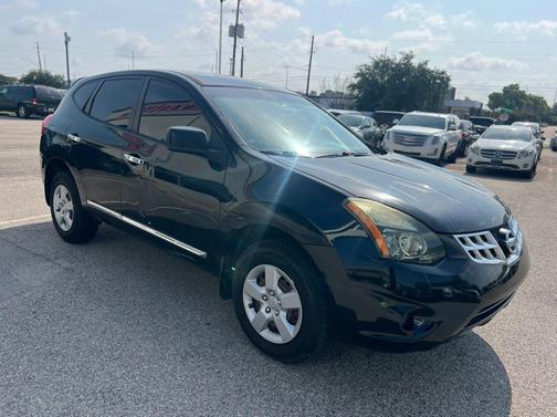 Black 2013 Nissan Rogue S