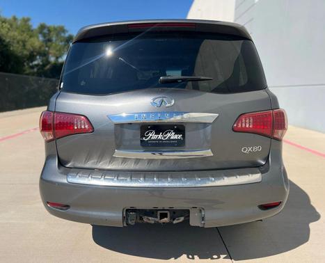 2016 INFINITI QX80 Base