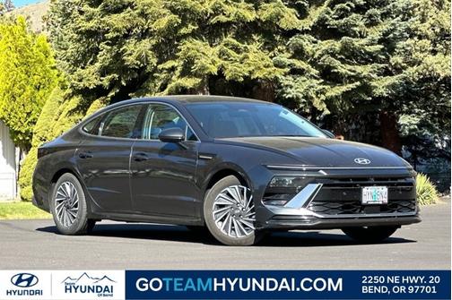 2024 Hyundai SONATA Hybrid Limited
