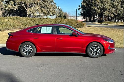 2023 Hyundai SONATA Hybrid Blue