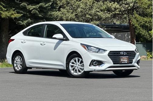 2022 Hyundai Accent SEL