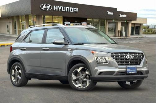 2023 Hyundai VENUE SEL
