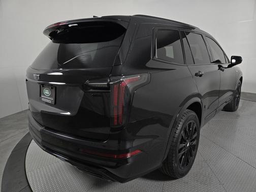 2023 Cadillac XT6 Sport AWD