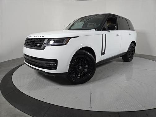 2025 Land Rover Range Rover P530 SE
