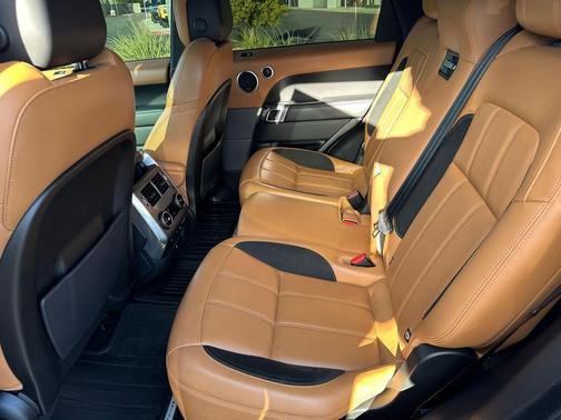 Santorini Black Metallic 2020 Land Rover Range Rover Sport HSE Dynamic
