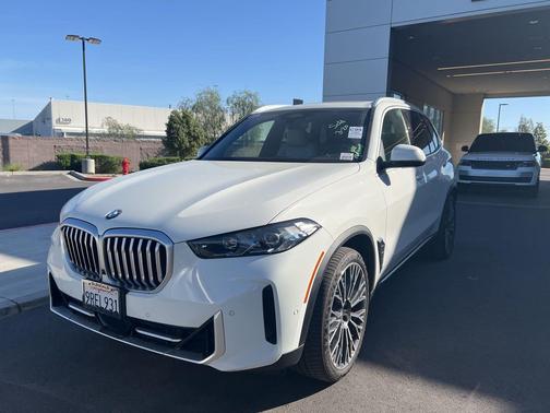 2025 BMW X5 xDrive40i
