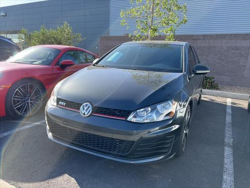 2017 Volkswagen Golf GTI 2.0T S 4-Door