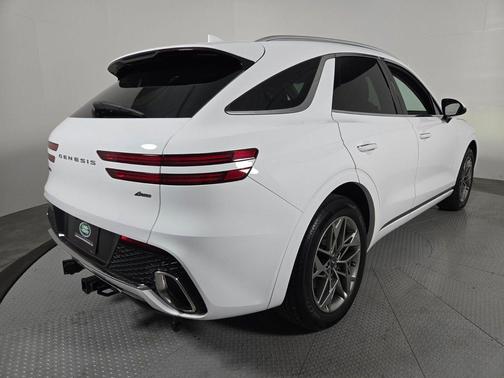 Alta White 2022 Genesis GV70 2.5T AWD