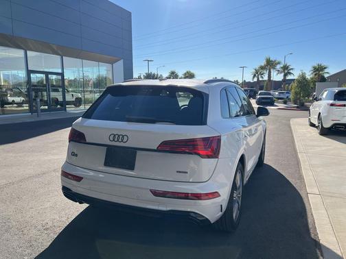 2024 Audi Q5 e 55 S line Premium Plus