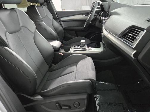 2024 Audi Q5 e 55 S line Premium Plus