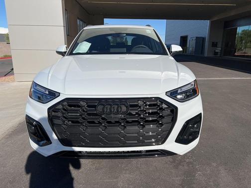 2024 Audi Q5 e 55 S line Premium Plus