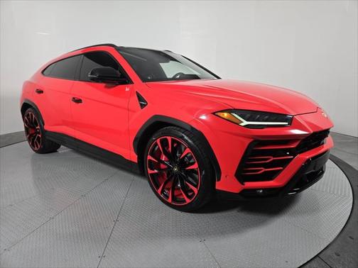 2021 Lamborghini Urus Base