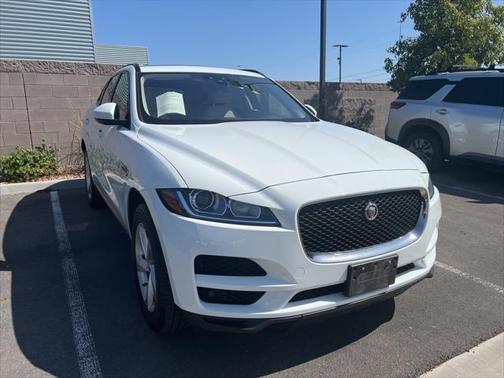 2018 Jaguar F-PACE 25t Premium